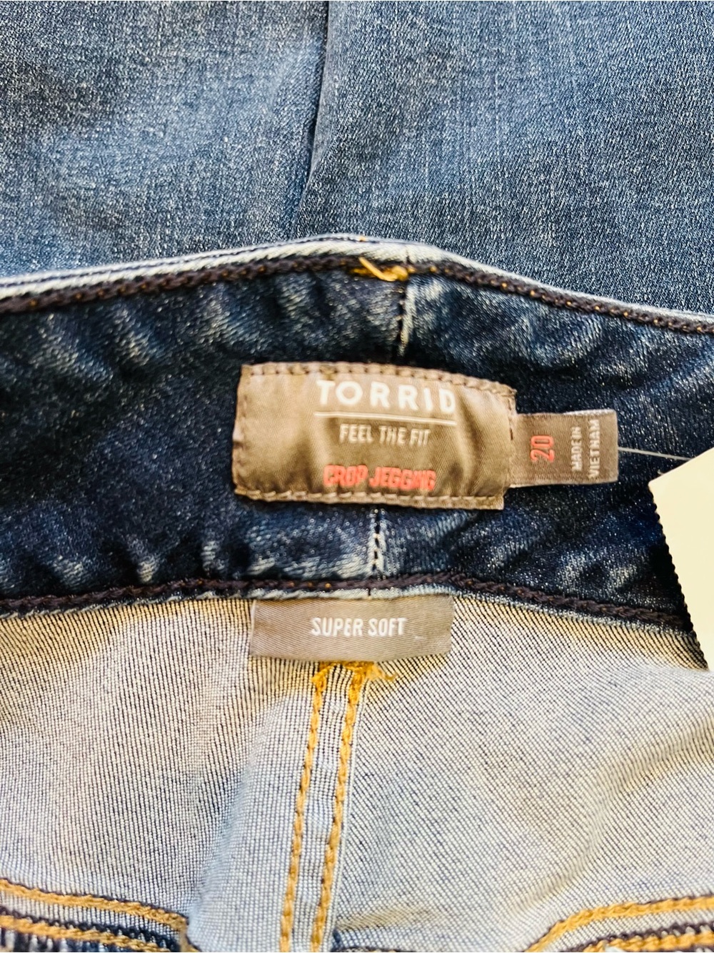 NWT Torrid Women’s High-Rise Crop Jegging Jeans Size 20 - Picture 6 of 8